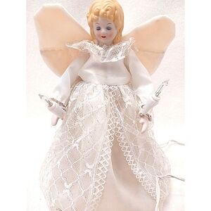 9" Christmas ANGEL Tree Topper Porcelain BEAUTIFUL FACE Lace Dress Lights Vintag